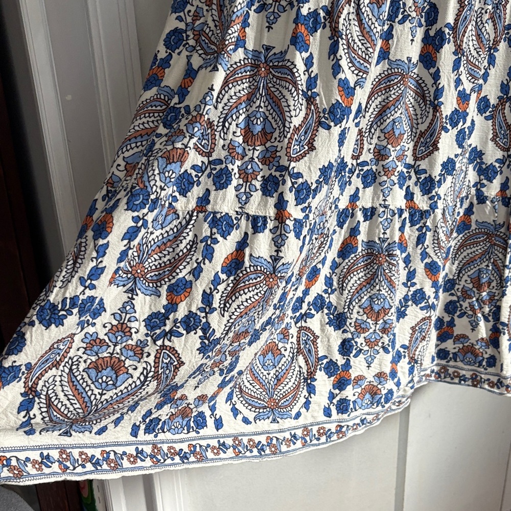 Max Studio Paisley Maxi Dress - Picture 5 of 12